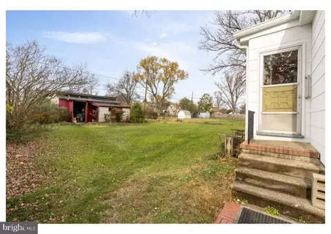 Exterior - 7524 Harmans Rd, Harmans, MD 21077 photo 3 of 3