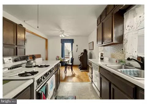 Kitchen - 7524 Harmans Rd, Harmans, MD 21077 photo 3 of 3
