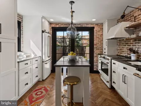 115 Charles St, Annapolis, MD 21401 photo 9