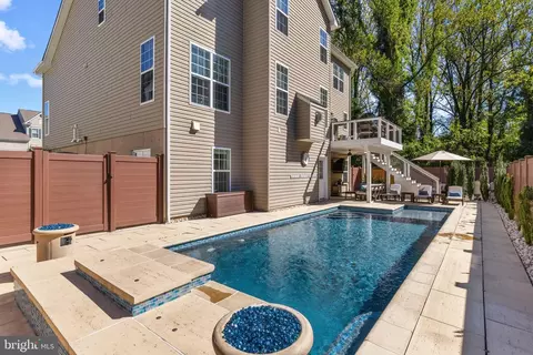 Exterior - 1426 Silver Oak Ln, Arnold, MD 21012 photo 2 of 7