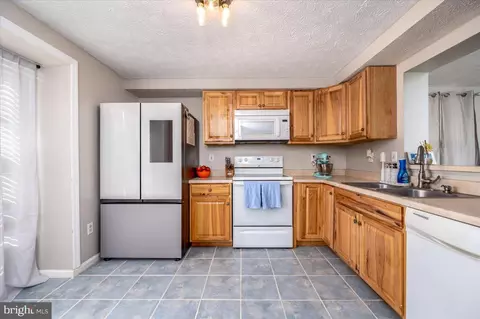 2510 Log Mill Ct, Crofton, MD 21114 photo 5