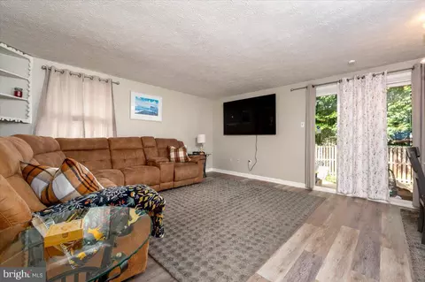 2510 Log Mill Ct, Crofton, MD 21114 photo 9