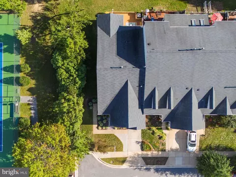301 Colony Point Pl, Edgewater, MD 21037 photo 43
