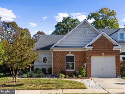 301 Colony Point Pl, Edgewater, MD 21037 photo 40