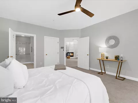 301 Colony Point Pl, Edgewater, MD 21037 photo 25
