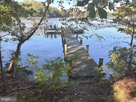 View/Area - 3160 Rolling Rd, Edgewater, MD 21037 photo 2 of 4