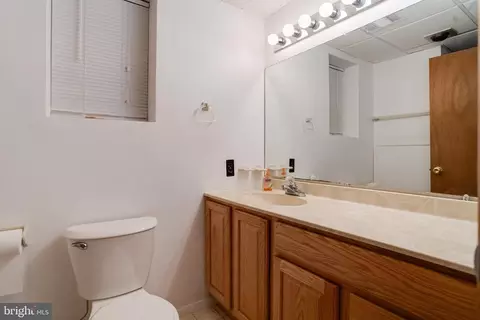 Bath - 3160 Rolling Rd, Edgewater, MD 21037 photo 4 of 4