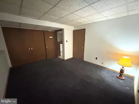Bedroom - 3160 Rolling Rd, Edgewater, MD 21037 photo 10 of 10