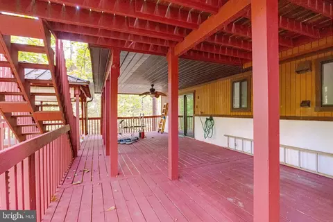 Exterior - 3160 Rolling Rd, Edgewater, MD 21037 photo 6 of 11