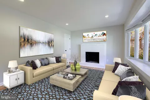 Living - 4 Roosevelt Dr, Annapolis, MD 21401 photo 1 of 9