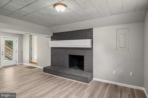 233 Beachwood Rd, Pasadena, MD 21122 photo 29