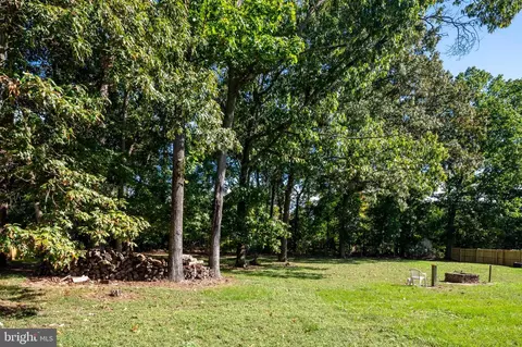 233 Beachwood Rd, Pasadena, MD 21122 photo 45