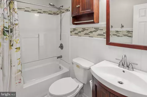 233 Beachwood Rd, Pasadena, MD 21122 photo 23