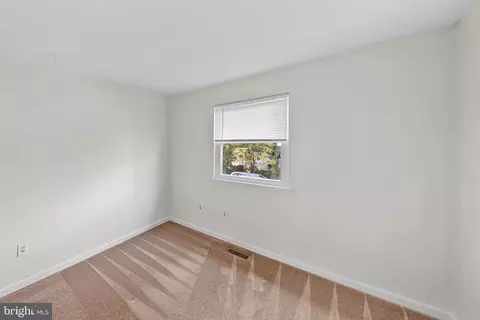Bedroom - 1044 Skyview Dr, Annapolis, MD 21409 photo 3 of 3