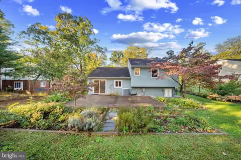 Exterior - 1044 Skyview Dr, Annapolis, MD 21409 photo 2 of 8