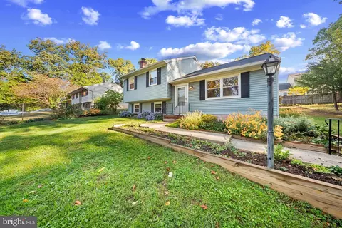 Exterior - 1044 Skyview Dr, Annapolis, MD 21409 photo 4 of 8