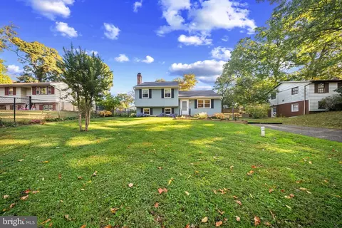 Exterior - 1044 Skyview Dr, Annapolis, MD 21409 photo 3 of 8