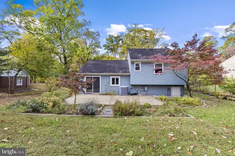 Exterior - 1044 Skyview Dr, Annapolis, MD 21409 photo 8 of 8