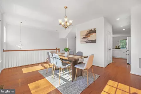 Dining - 2727 Amber Crest Rd, Hanover, MD 21076 photo 2 of 4
