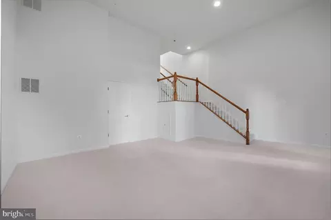 Living - 2727 Amber Crest Rd, Hanover, MD 21076 photo 5 of 6