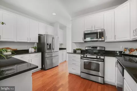 Kitchen - 2727 Amber Crest Rd, Hanover, MD 21076 photo 5 of 5