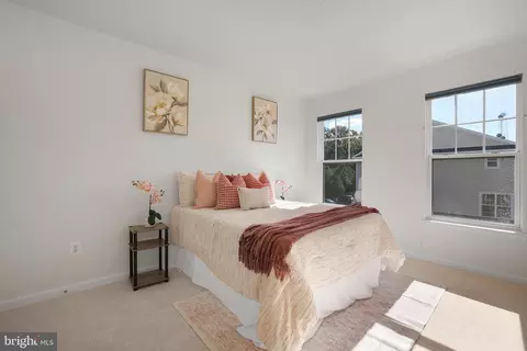 Bedroom - 2727 Amber Crest Rd, Hanover, MD 21076 photo 5 of 11