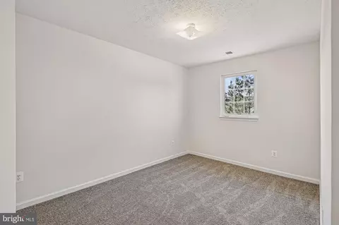 Bedroom - 2670 Rainy Spring Ct, Odenton, MD 21113 photo 4 of 8