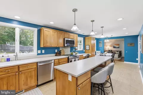 7726 Aragorn Ct, Hanover, MD 21076 photo 7