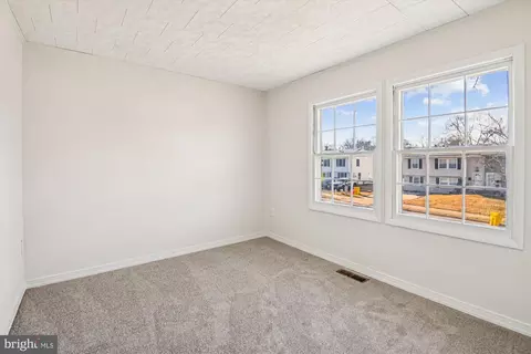 Bedroom - 729 Chapelgate Dr, Odenton, MD 21113 photo 5 of 14