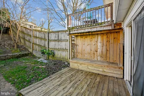 Exterior - 729 Chapelgate Dr, Odenton, MD 21113 photo 13 of 15