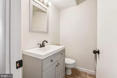 Bath - 729 Chapelgate Dr, Odenton, MD 21113 photo 1 of 2