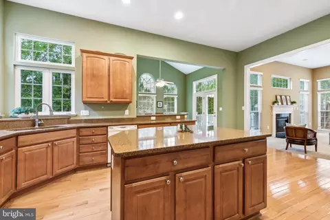 Kitchen - 229 Bowen Ct, Annapolis, MD 21401 photo 2 of 2