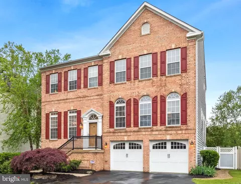 Exterior - 229 Bowen Ct, Annapolis, MD 21401 photo 2 of 2
