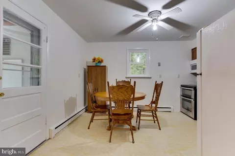 Dining - 1460 Cedarhurst Rd, Shady Side, MD 20764 photo 1 of 2