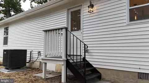 Exterior - 4738 Idlewilde Rd, Shady Side, MD 20764 photo 3 of 6