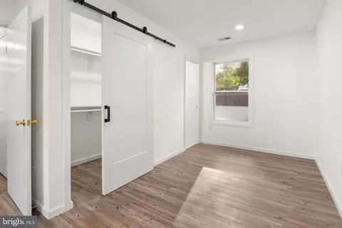 Entry Way - 4738 Idlewilde Rd, Shady Side, MD 20764 photo 2 of 2