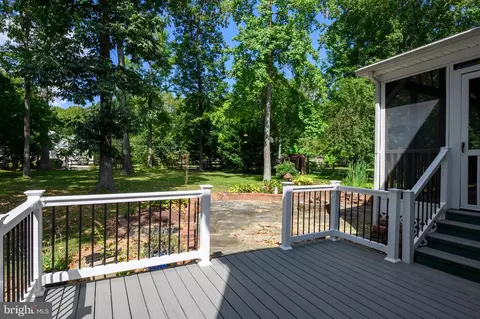 3907 W Shore Dr, Edgewater, MD 21037 photo 38
