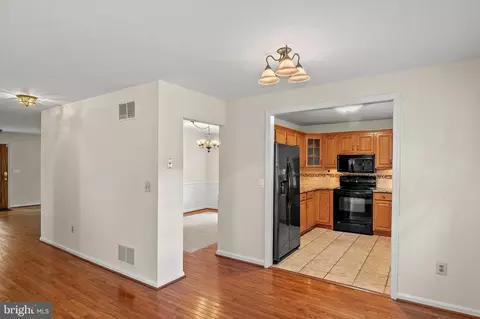 3907 W Shore Dr, Edgewater, MD 21037 photo 13