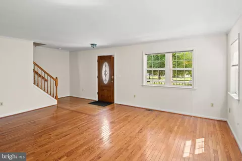3907 W Shore Dr, Edgewater, MD 21037 photo 5
