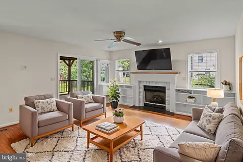 3907 W Shore Dr, Edgewater, MD 21037 photo 17