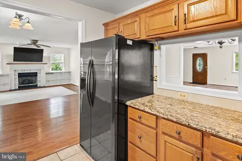 3907 W Shore Dr, Edgewater, MD 21037 photo 16