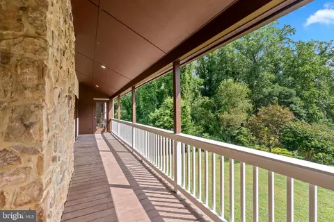 Exterior - 522 Epping Forest Rd, Annapolis, MD 21401 photo 13 of 17