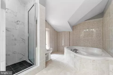 Bath - 522 Epping Forest Rd, Annapolis, MD 21401 photo 7 of 11