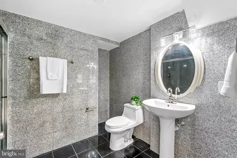 Bath - 522 Epping Forest Rd, Annapolis, MD 21401 photo 11 of 11