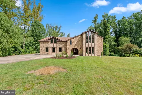 Exterior - 522 Epping Forest Rd, Annapolis, MD 21401 photo 8 of 17