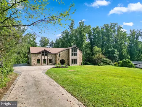 Exterior - 522 Epping Forest Rd, Annapolis, MD 21401 photo 4 of 17