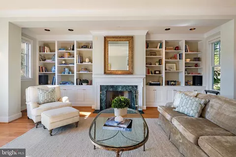 Living - 117 Spa View Ave, Annapolis, MD 21401 photo 2 of 3