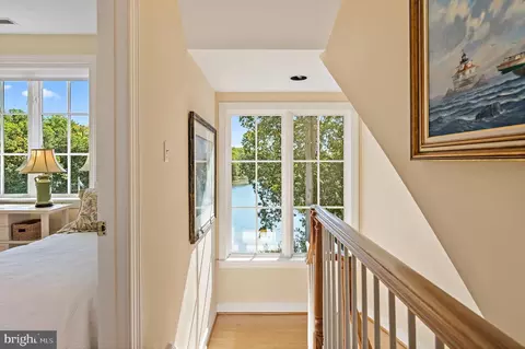 Entry Way - 117 Spa View Ave, Annapolis, MD 21401 photo 6 of 6