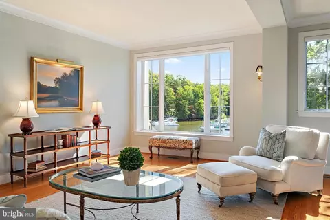 Living - 117 Spa View Ave, Annapolis, MD 21401 photo 1 of 3