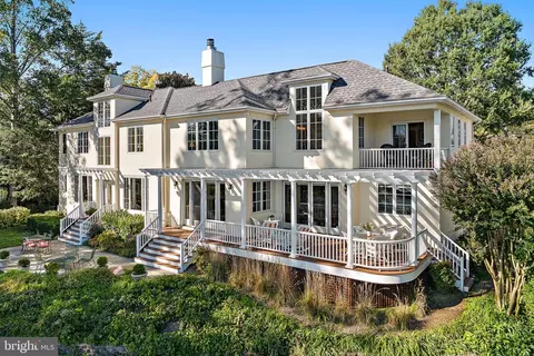 Exterior - 117 Spa View Ave, Annapolis, MD 21401 photo 12 of 14